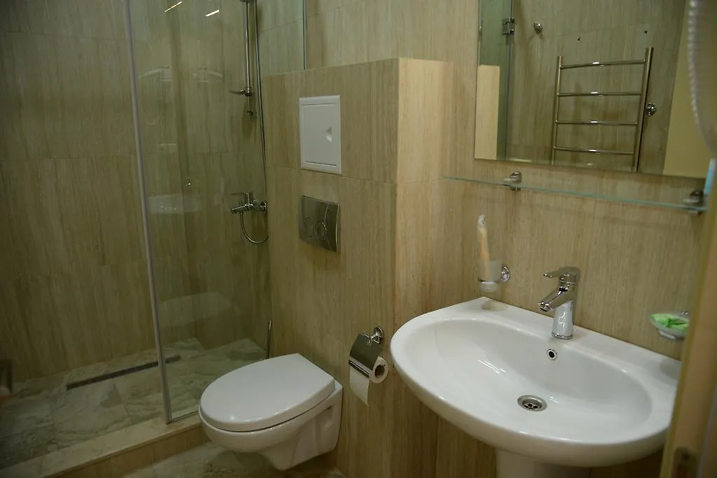 Hotel Varios Batumi 0*,